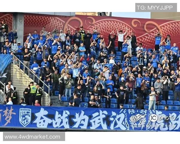 卡迪斯主场迎战比利亚全力争胜期待精彩对决 卡迪斯主场迎战比利亚全力争胜期待精彩对决